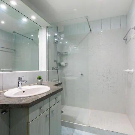 Le Goeland By Interhome Lejlighed Fréjus
